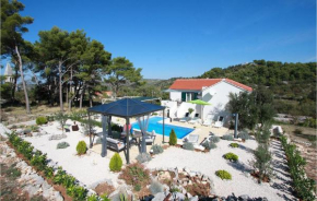 Pet Friendly Home In Nerezisca With Wifi